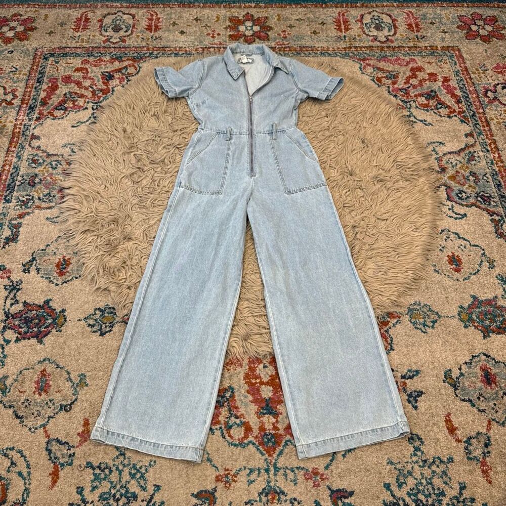 Forever 21 denim jumpsuit size medium